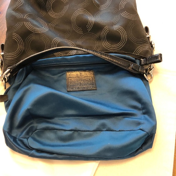 Black Coach purse - Picture 6 of 13